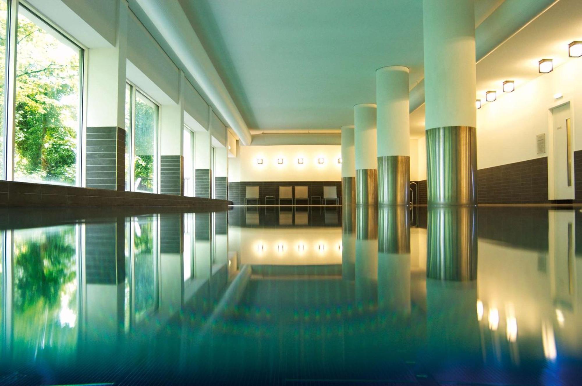 Park Plaza 4*